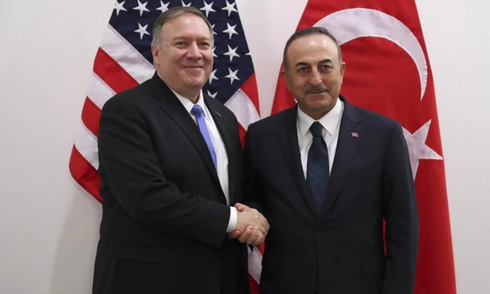 Πομπέο σε Τσαβούσογλου: Η ένταση στην ανατολική Μεσόγειο πρέπει να μειωθεί